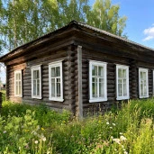Нежилое здание, 1-этажное, площадь 106 кв.м, земельный участок, площадь 500 кв.м:  Ярославская область, р-н Переславский, с. Дмитриевское, ул. Школьная, д. 13